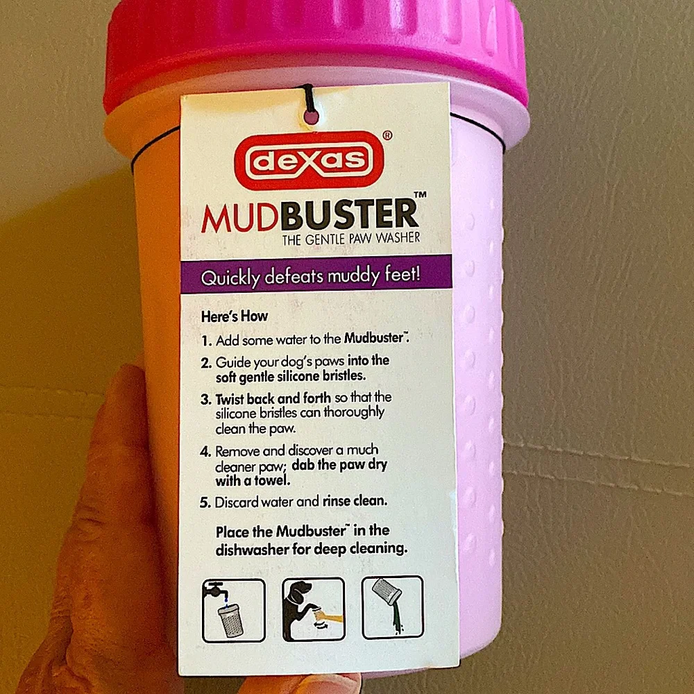 NWT Dexas MudBuster for Pups, Sz. M. Pink. Soft Silicone Bristles.